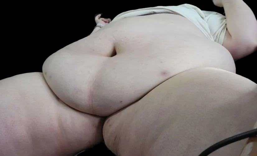 Thumbnail Lifting the Veil: Exploring the World of SSBBW Desires by Plumpawaroo