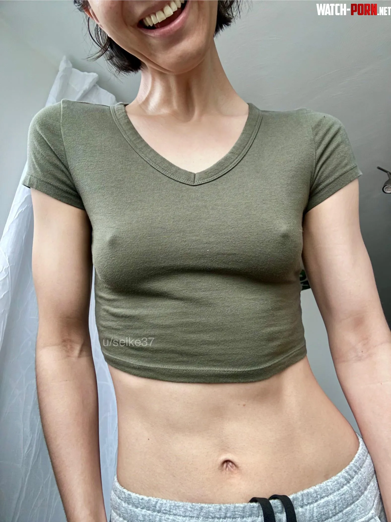 workout crop top pokies by selke37