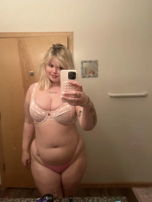 Thumbnail Would You Pull Out by wispy_girlwa: Curious BBW_Chubby Scenarios