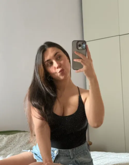 Thumbnail Dirty Mirror, Flawless Cleavage by babeoncloudnine