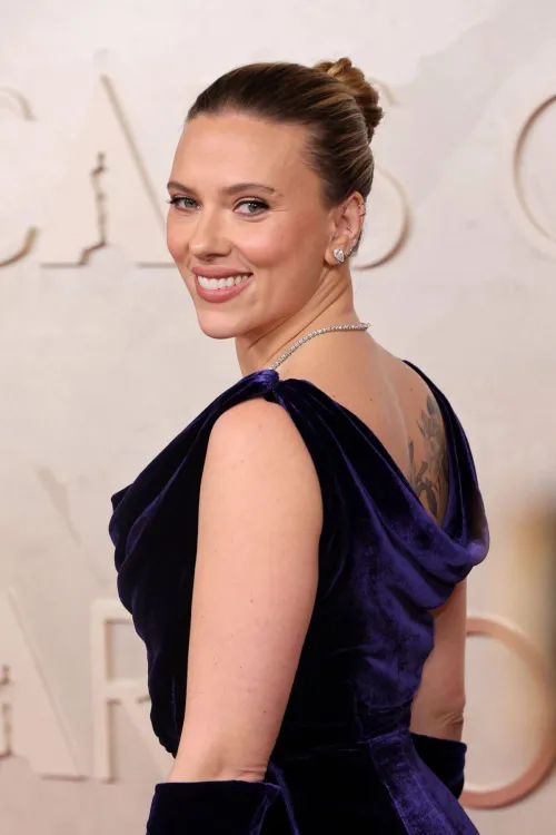 Thumbnail The Allure of Scarlett Johansson | Discover Skellige_Gambino's GentlemanBoners