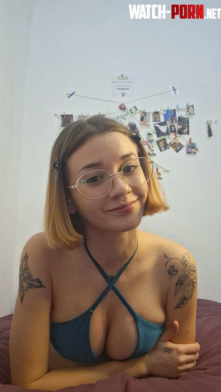 Are you cumming on my glasses by bbbellaxx