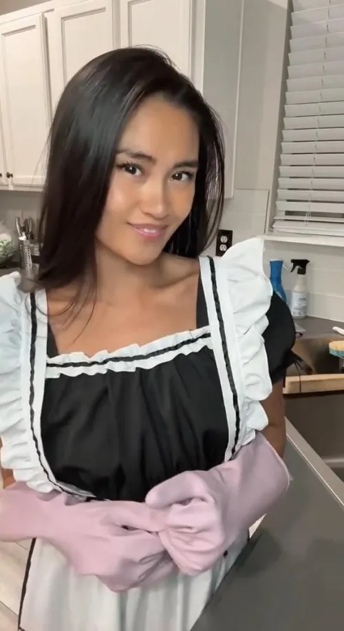 Thumbnail sunshinemaidxo Tempts: Maid Fantasy Unleashed