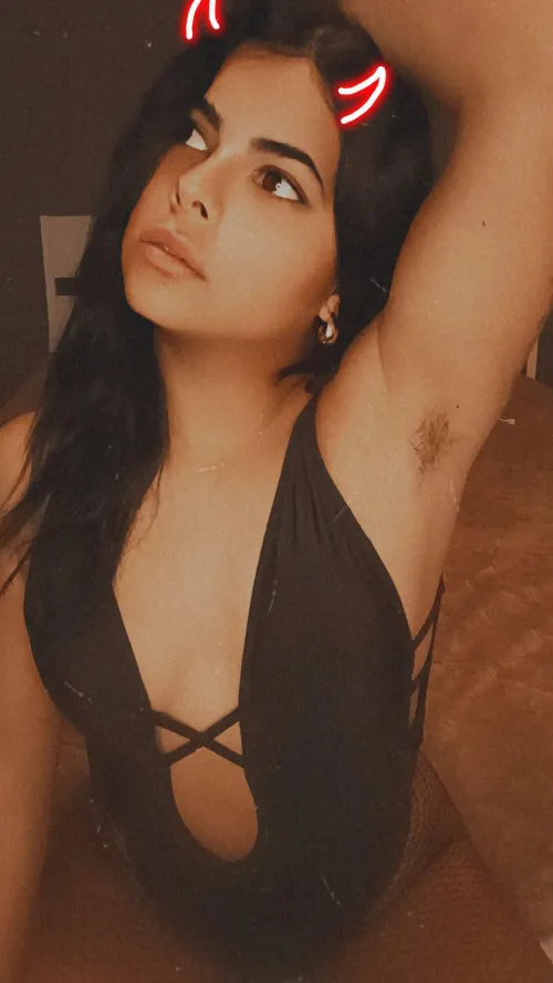 Thumbnail Armpit Evolution: From Beauty to Hairy | lissa016lissa