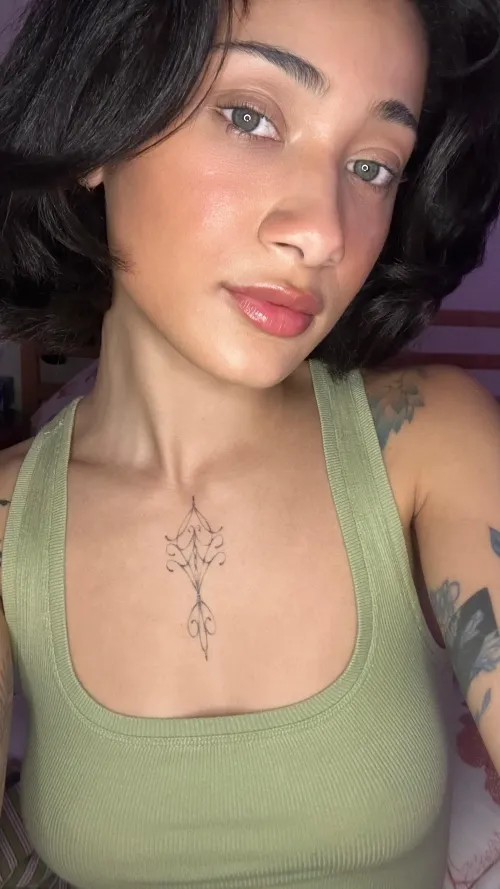 Thumbnail MulberryGlum4991's Fusion: Jamaican and Sicilian Beauty