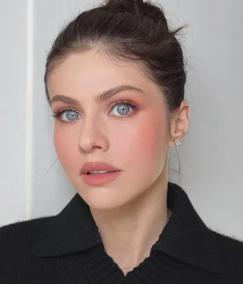 Thumbnail Alexandra Daddario Beauty Revealed by Only-Screen-2735: PrettyGirls Insight