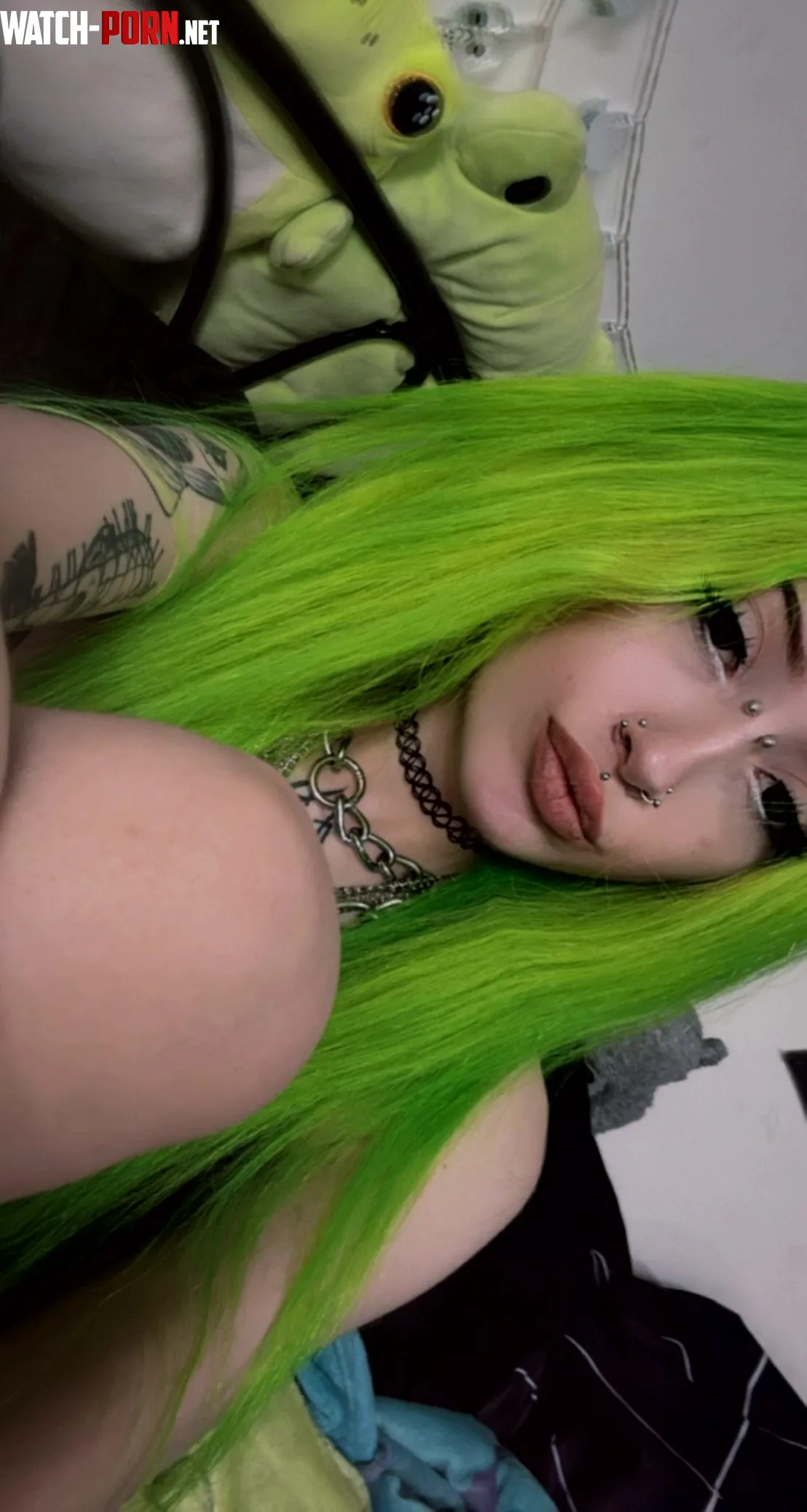 Mommys rule are simple Obey or suffer by LivingDeadGothh