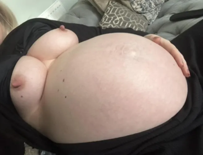 Thumbnail laurarosevip's Naughty Proposal: Let's Have Fun | pregnantporn