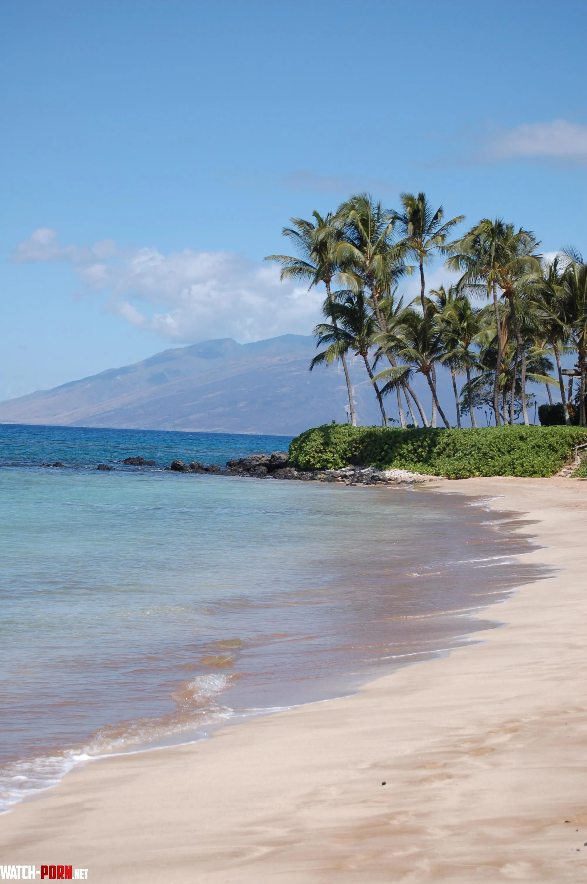 Maui by loztriforce