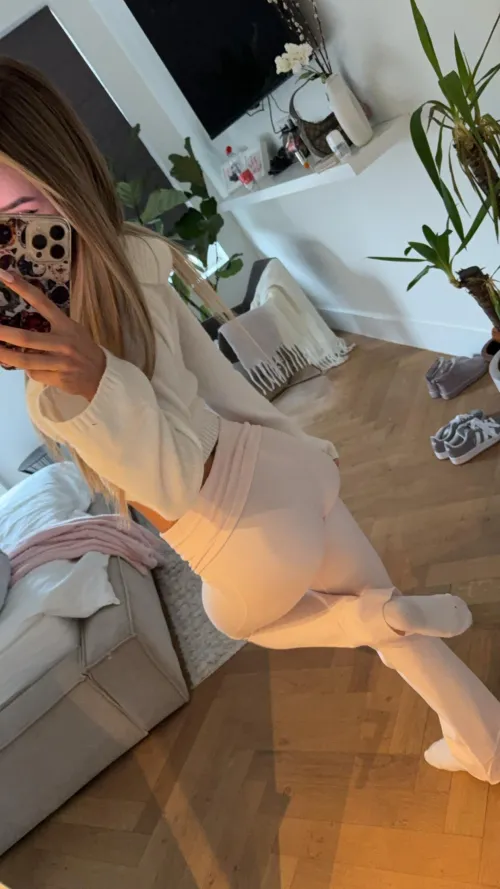 Thumbnail KettlebellDan's Revelation: Fully Dressed Beauty Unveiled | SexyButNotPorn