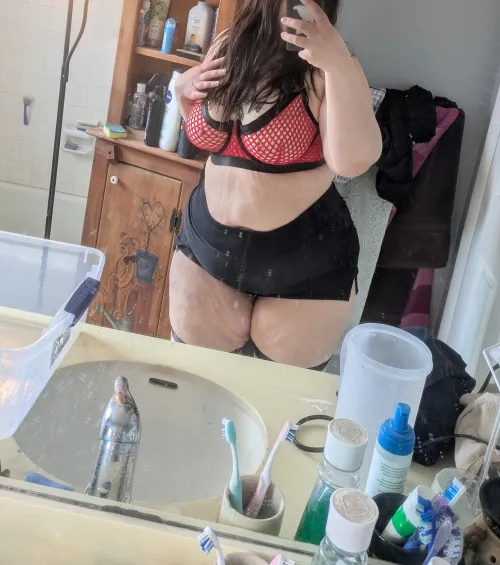 Thumbnail Confessions of a Piggy: thickychicky666's Playful Revelations