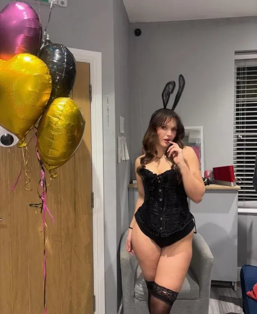 Thumbnail Sliding into DMs: The Art of the BunnyGirl Approach | Competitive_Door5539