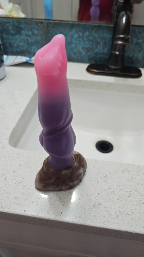 Thumbnail EvoTheAlien Shares Their First Bad Dragon Experience