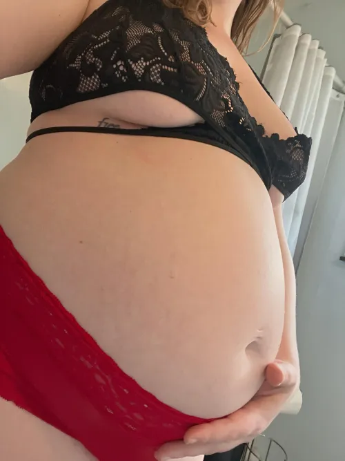Thumbnail Tight Undies Struggle: Heyitnikki's Honest Confession