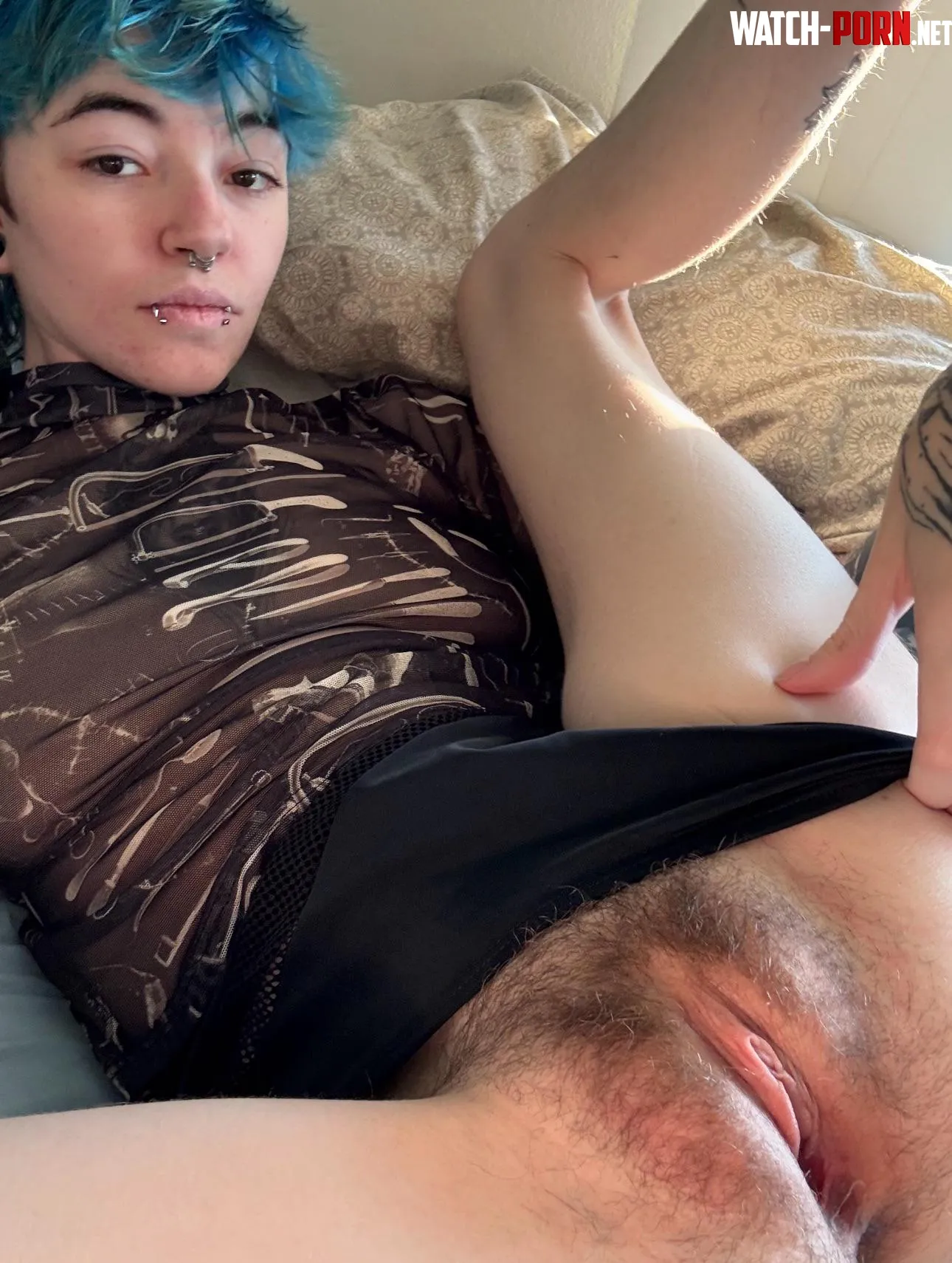 Showing off some gamer pussy by ERASEDWeeaboo