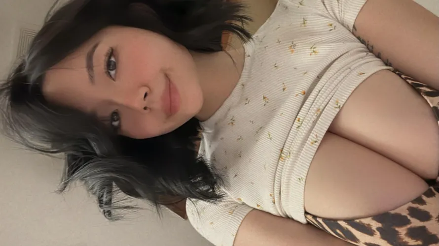 Thumbnail Maternal Nourishment: Emicaaiko's Feeding Offer | AsianHotties