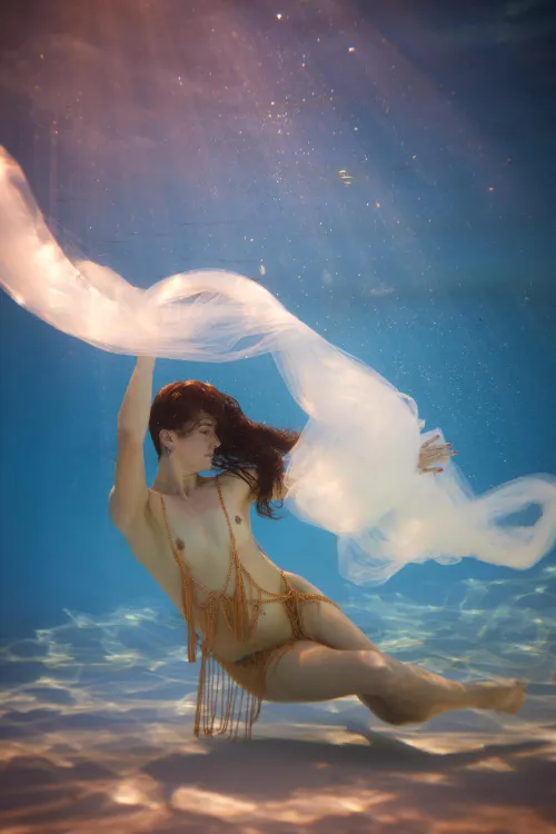 Thumbnail JShootsThings Captures the Flow of Beauty in LaBeauteFeminine