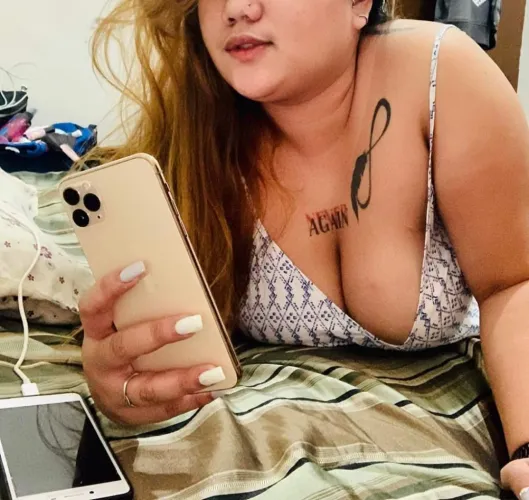 Thumbnail Engaging Your Attention | Mysterious_shin | downblouse