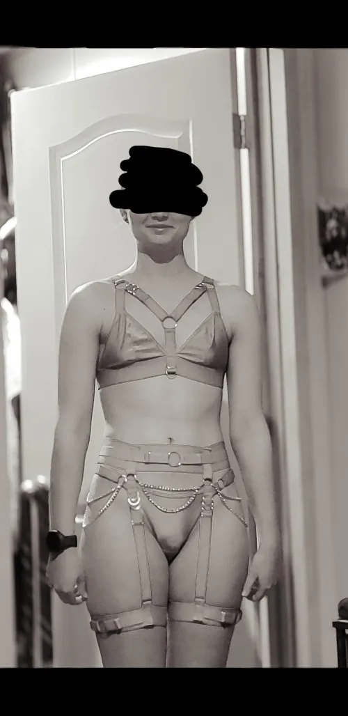 Thumbnail The_Gifted_Arsonist's Intrigue: 'Smiling Cause I Called Her Sexy'