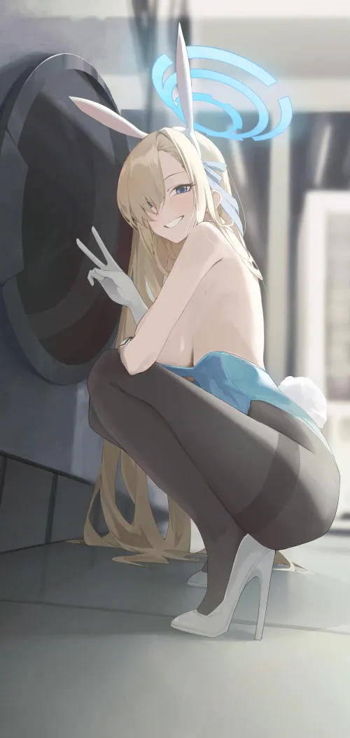 Thumbnail Elegant Posing: Blue Archive's Asuna near the Washing Machine | pantsu