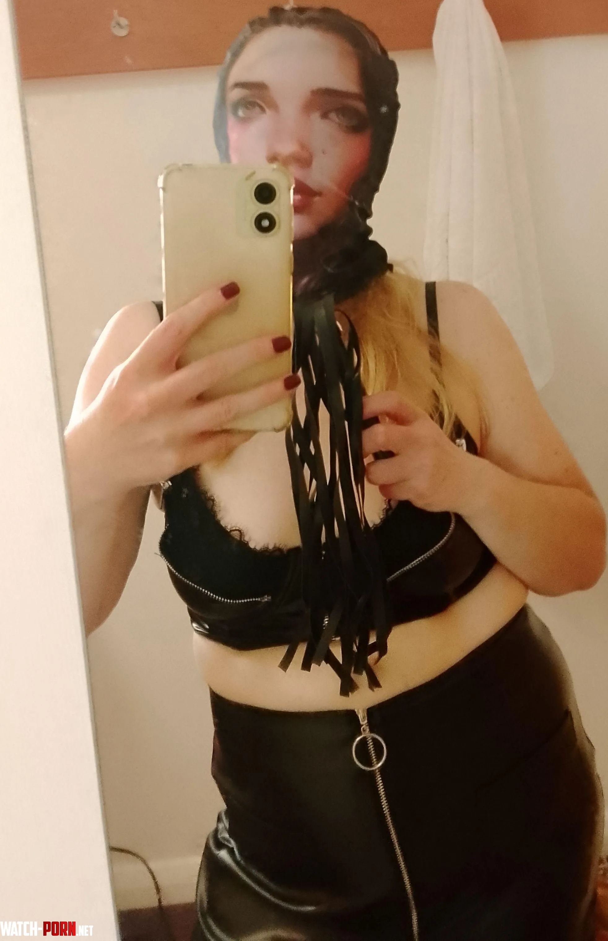 Wanna see me use it xxx First month OF only 315 subs inc full access amp texting xxx by mizzih24