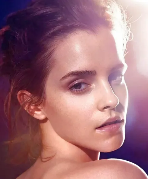 Thumbnail Alluring Beauty: Emma Watson by Environmental_Log418