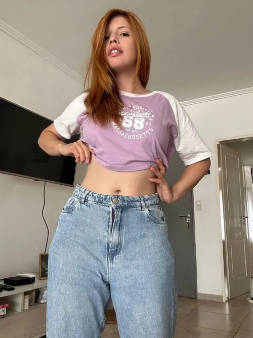 Thumbnail Confidence in Displaying Top Styles | Sarahhbennett | croptopgirls