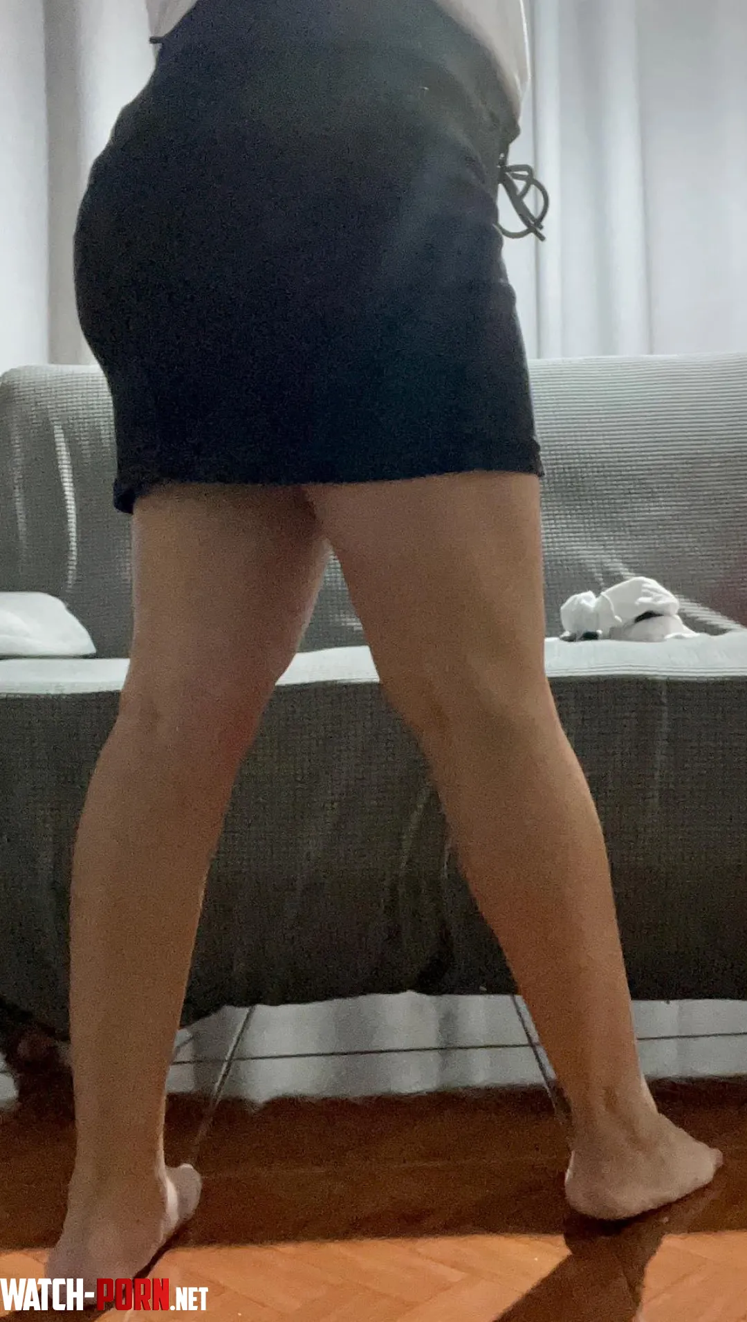 Do you enjoy tiny latinas with FAT ass and bare feet wearing a mini skirt by CatalinaBustamante