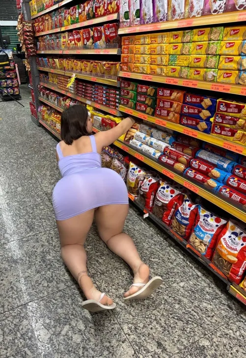 Thumbnail Sweet cravings in tight dresses - kerolaychavess