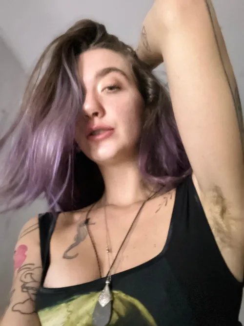 Thumbnail All-Natural Appeal: Discover Indieonline's Hairy Armpit Adventures