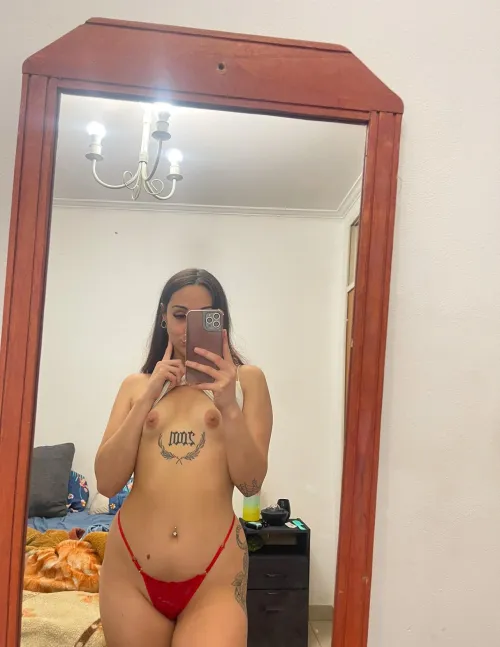 Thumbnail I'm Horny and Looking Forward to Seeing Your Message by Redhead27111 - Slutsofsnapchat Category