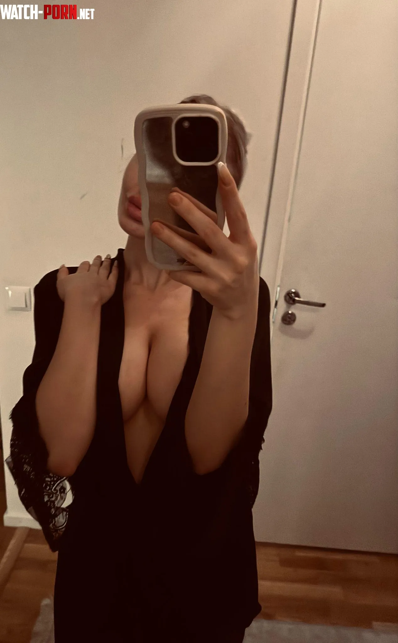 Vad hade du velat gra me mina brst by Thea-876