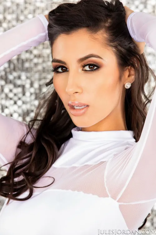 Thumbnail Explore Gianna Dior's Glamour in ClassyPornstars Genre | gooseman1984