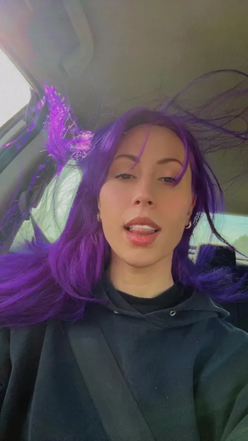 Thumbnail Closer Encounters with Irislondonn: Come Closer if You Dare