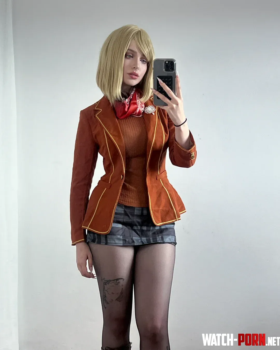ashley graham from resident evil by iheartpidge by iheart_pidge