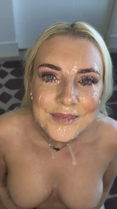 Thumbnail Dripping: A Sensual Journey by EmilyWalters18