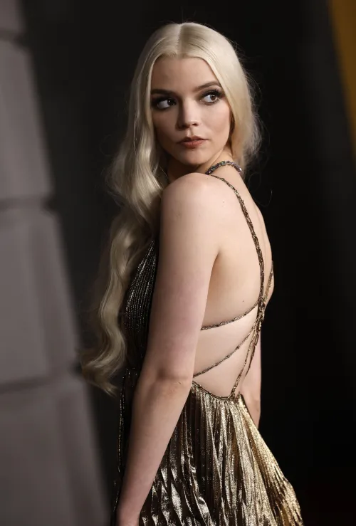 Thumbnail Anya TaylorJoy: A GentlemanBoners Feature by Quionel