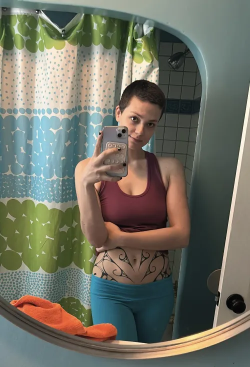 Thumbnail Short Hair Charm: A Glimpse at ShiftAccomplished579's World