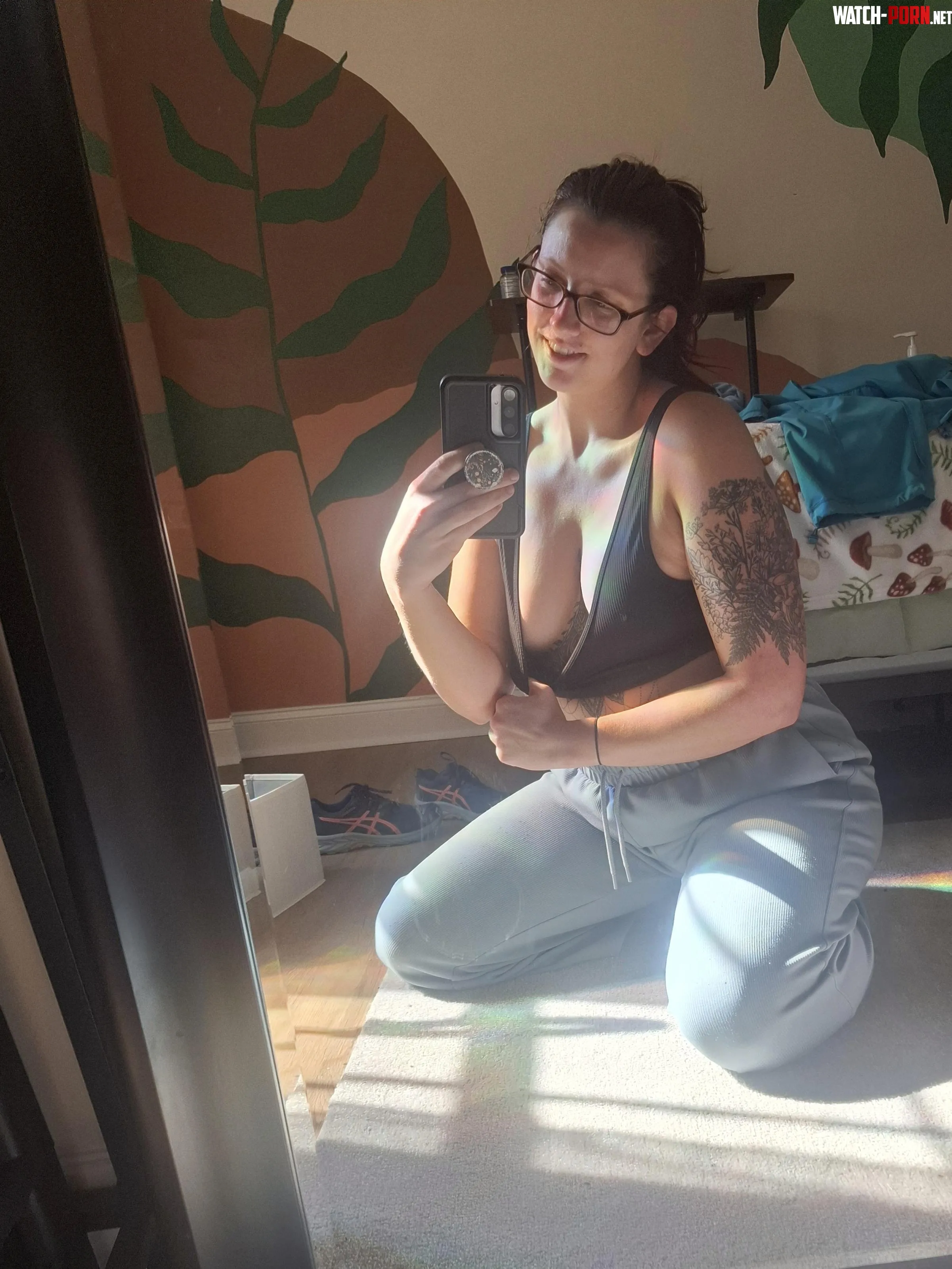 I might have a nip slip in this top by Meliciousbean