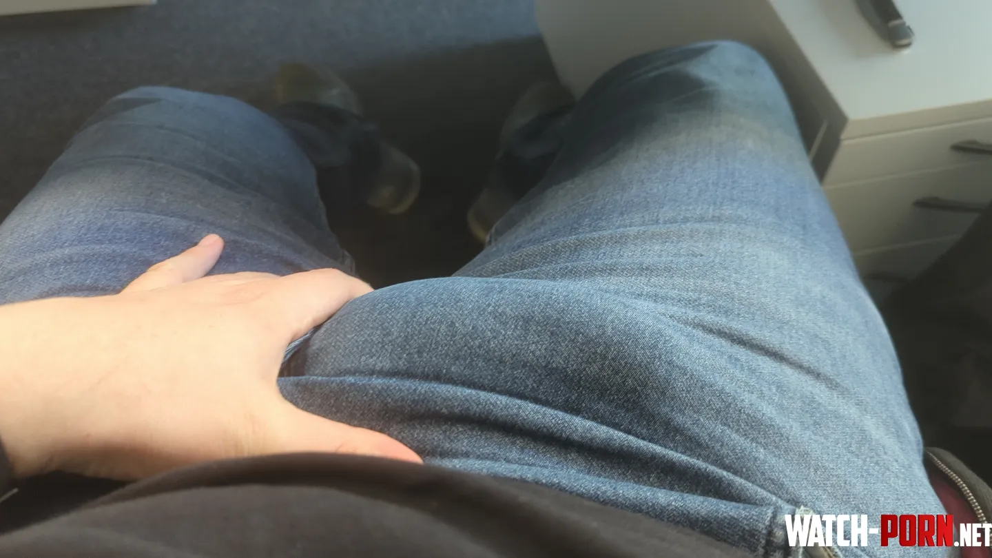 36 bi Stuck at work by r4ndomgermanguy