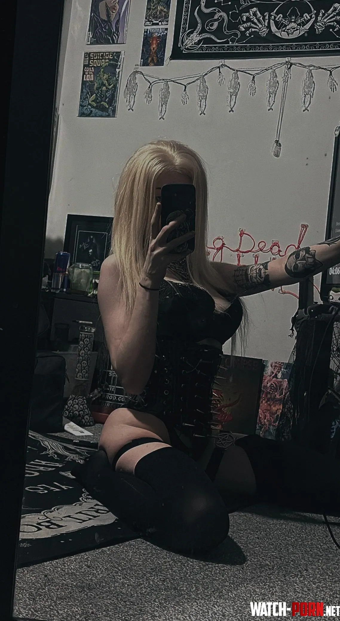 No thoughts just breed me by LivingDeadGothh