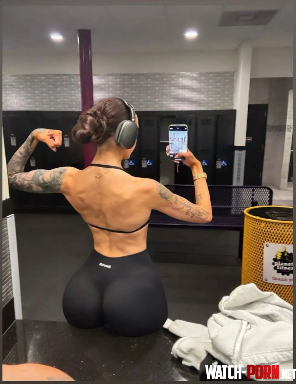 Booty progresssss by HotWetHailey