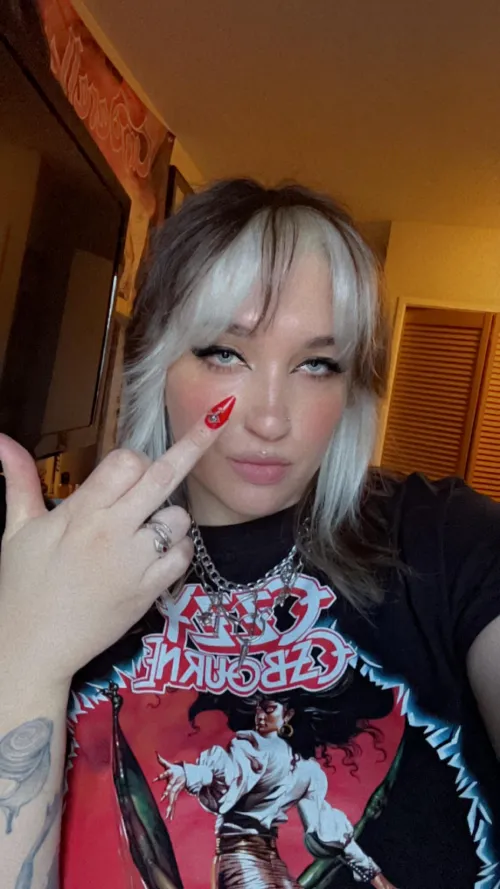 Thumbnail When Her Playlist Goes Harder Than Yours: A Story of Poser Envy by allouttabvbblegum