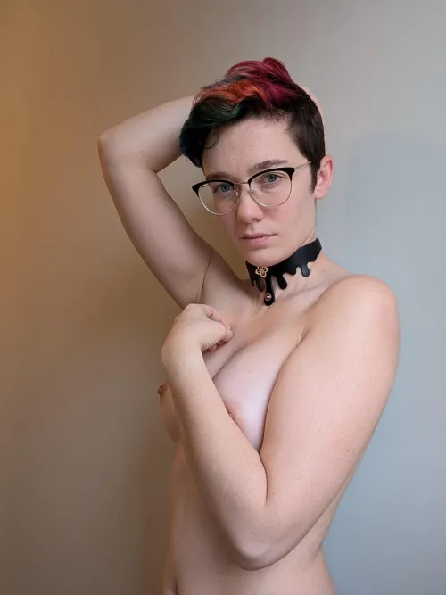 Thumbnail Fun Little Collared Tease: Dive into iamatease with Snow_Whyte0826