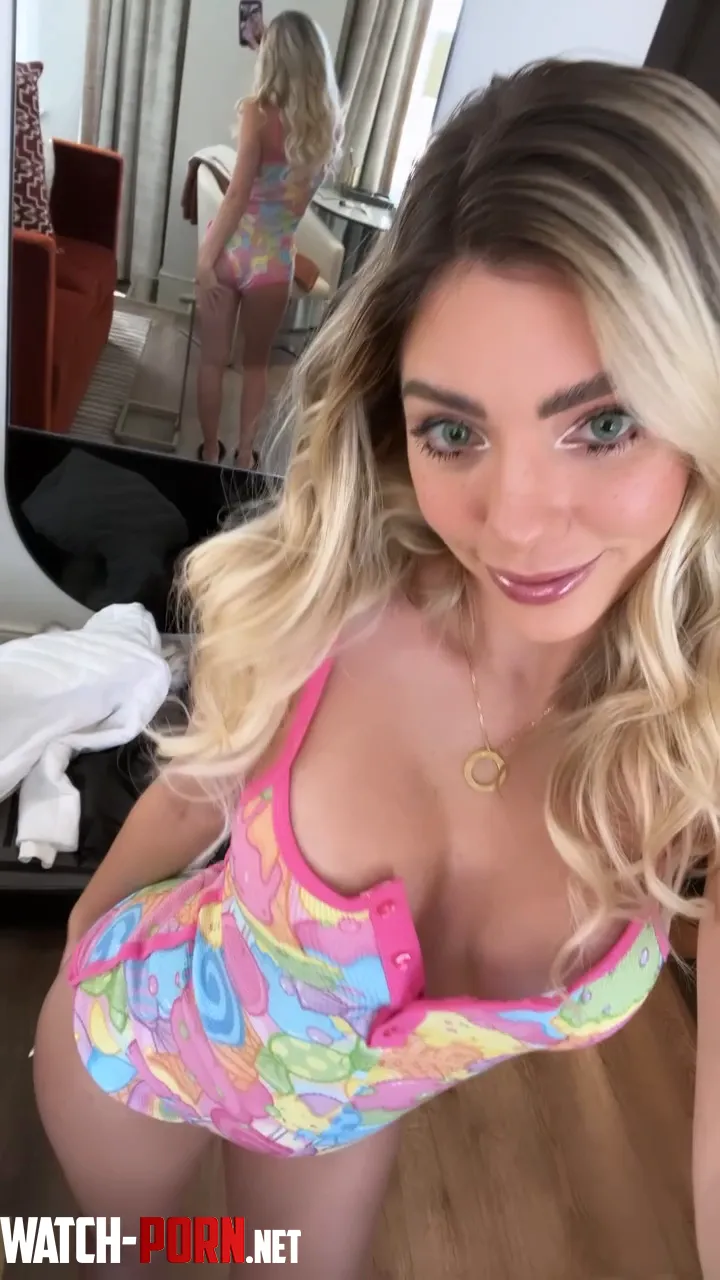 Oops I wasnt trying to show offf by CaptivatingKittenXO