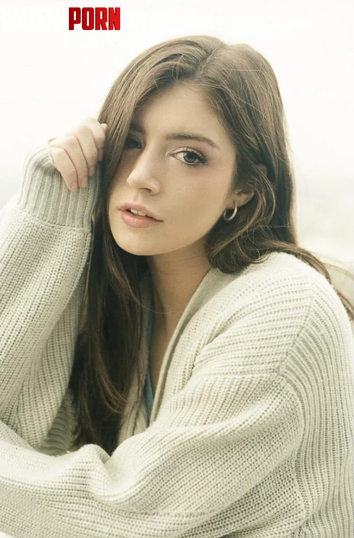 Chrissy Costanza by sagar9175