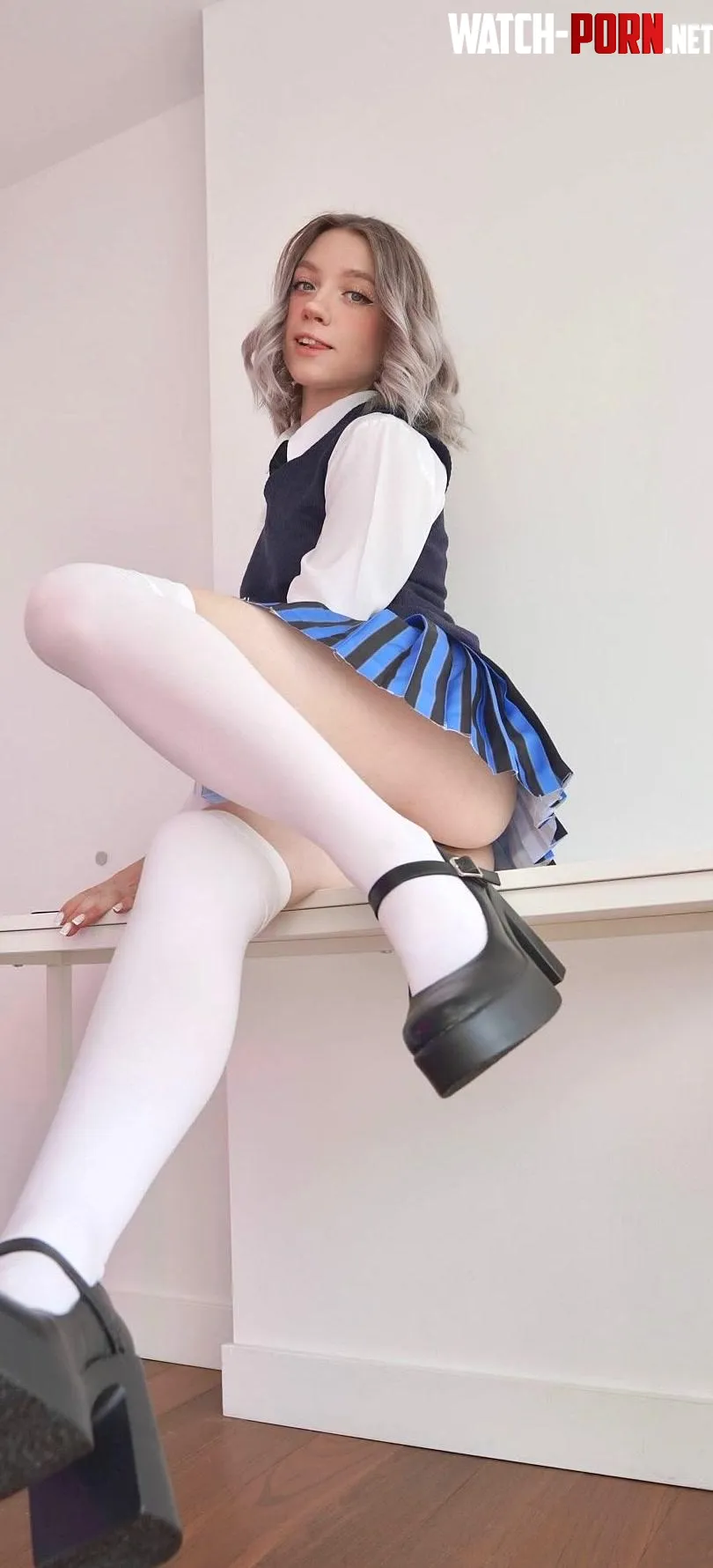 Playful and dreamy blonde has some interesting on her mind by ShyVelvetRose