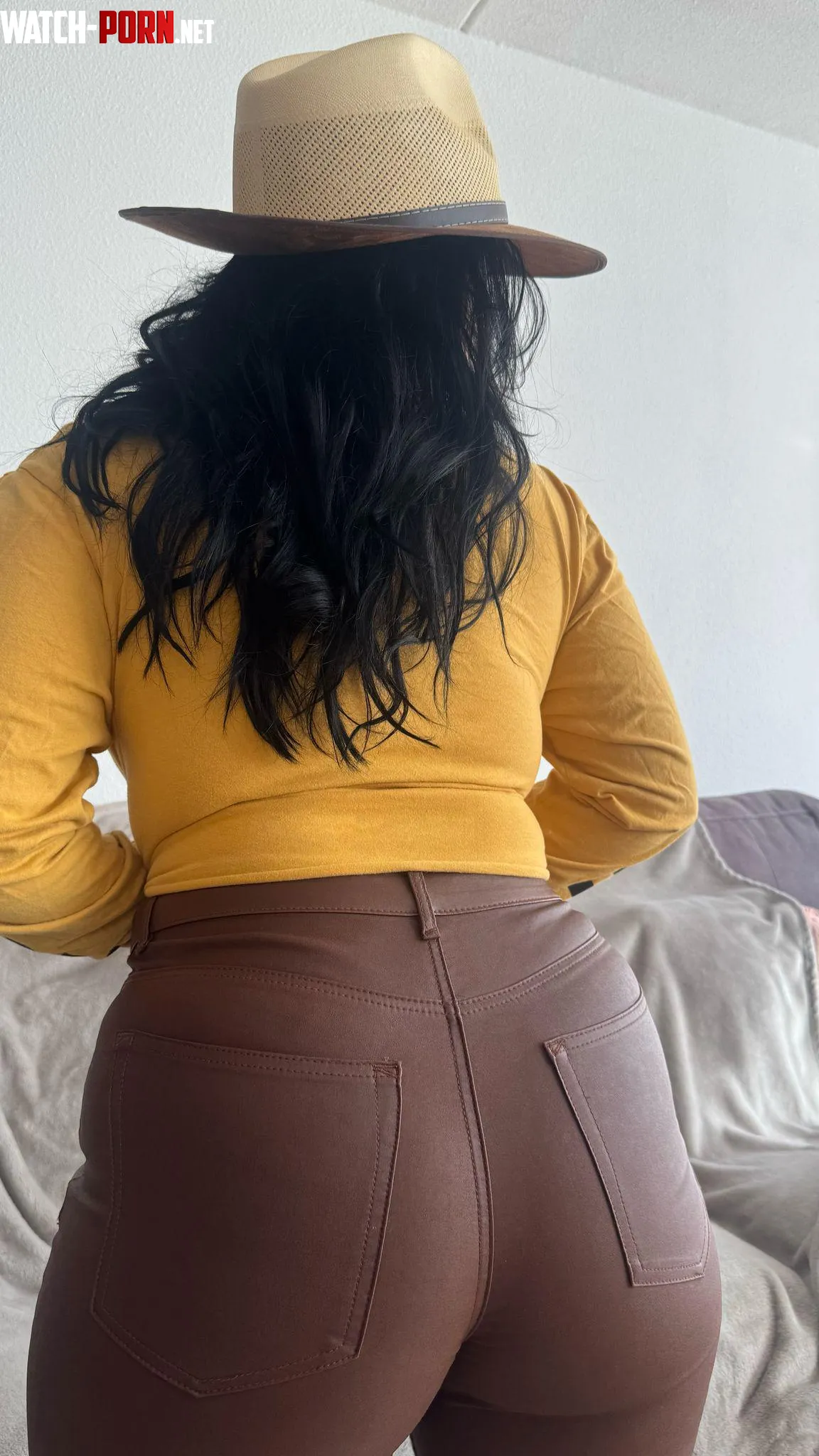 I always wanted to experiment the feeling of having such a bbc inside after that I am obsessed by Galadriel69_