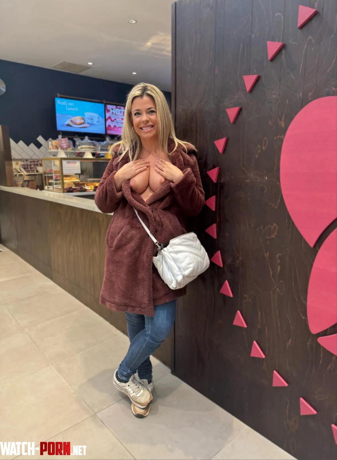 Coffee on Sunday by FrankieFiestyMilf