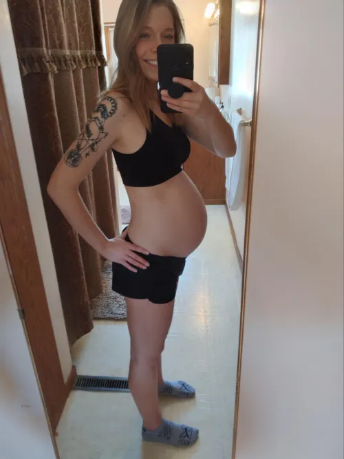 Thumbnail Arousing Desires: Journey into pregnantporn